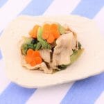 簡単に大量消費！サニーレタスと豚肉の茹でポン酢和えのレシピ/作り方